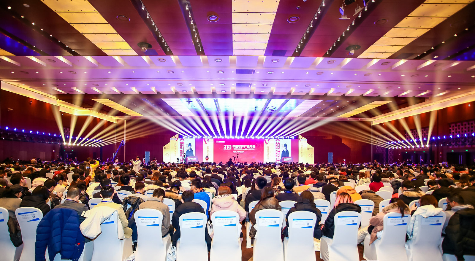 PG电子动力荣膺2019年中国最具影响力软件和信息服务企业
