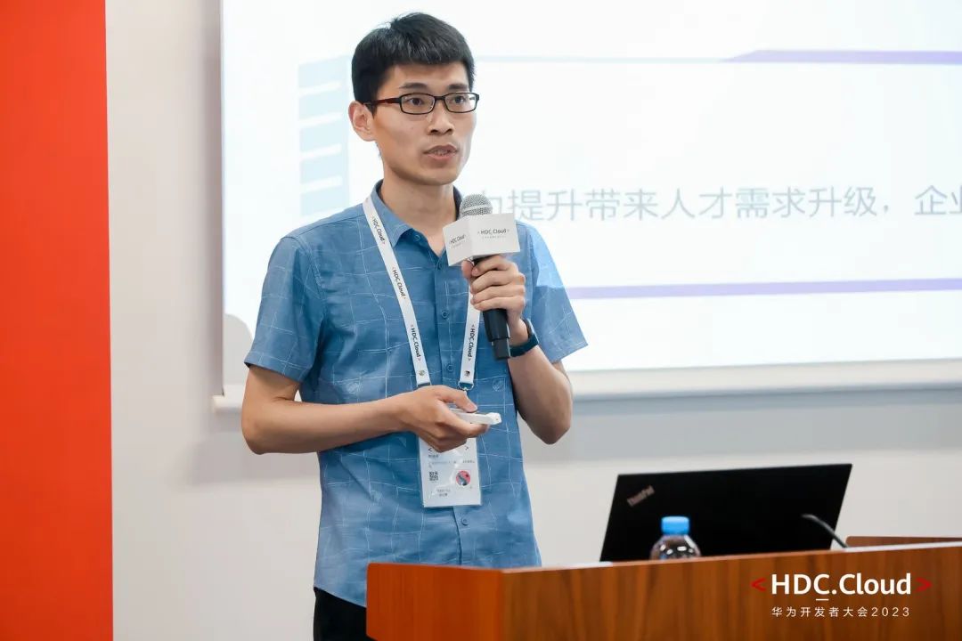 PG电子·模拟器(试玩游戏)官方网站